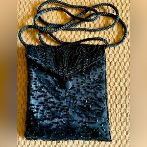 Vintage beaded evening bag - black with a beaded tulip and crossbody strap